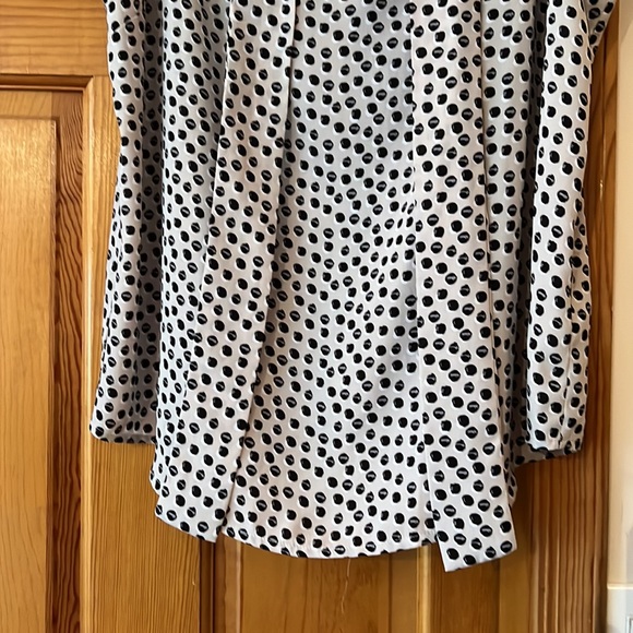 ADRIANNA PAPELL TOP - Picture 5 of 6